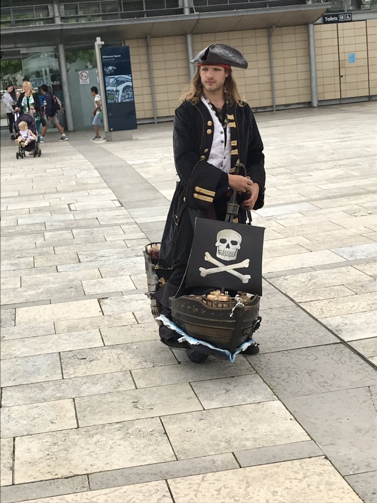 <a href="/BristolHarbFest/">Bristol Harbour Fest</a> has everything, mermaids, octopus, pirates. And most importantly a live 360 stream from three locations. <a href="/mativision/">mativision</a> <a href="/bristol_smart/">Smart Internet Lab</a> <a href="/DigiCatapult/">Digital Catapult</a> #smartfutures #uk5g
