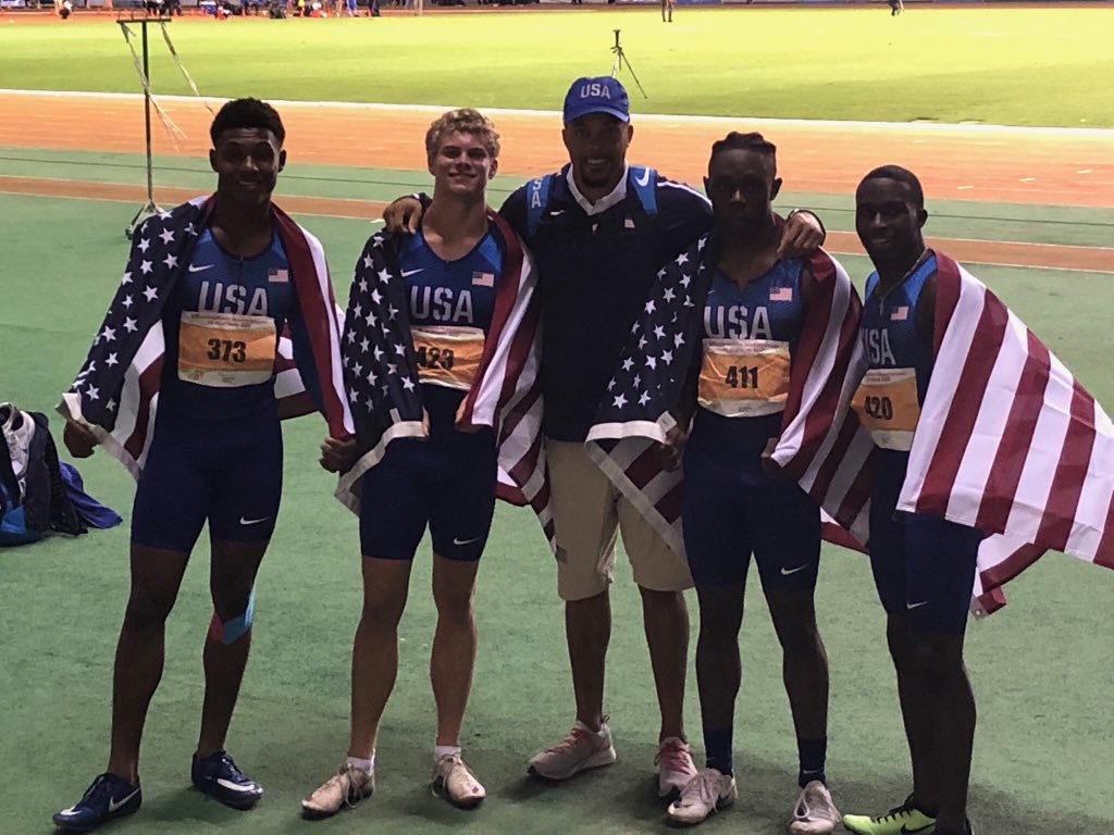 38.62 U20 World Record for the Team USA 4x1! #PanAmU20

Matt Boling ➕ Arian Smith ➕ Marcellus Moore ➕ Justin Ofotan
📷 <a href="/mboling57/">mboling57</a>