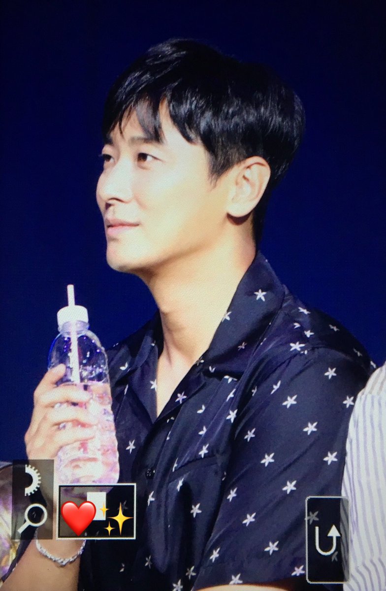 redclassic_0516's tweet photo. 190721 한국 팬미팅 프리뷰
#주지훈 https://t.co/ykDs5CqeEx