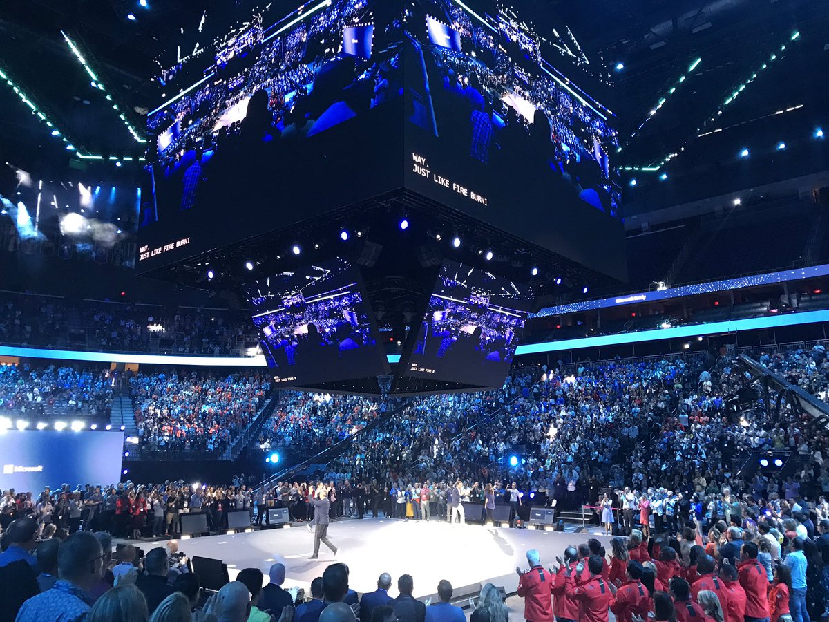 Sud_Krish's tweet photo. Great week meeting and sharing insights with Partners #MSInspire #MSReady https://t.co/DJMWnX0e30