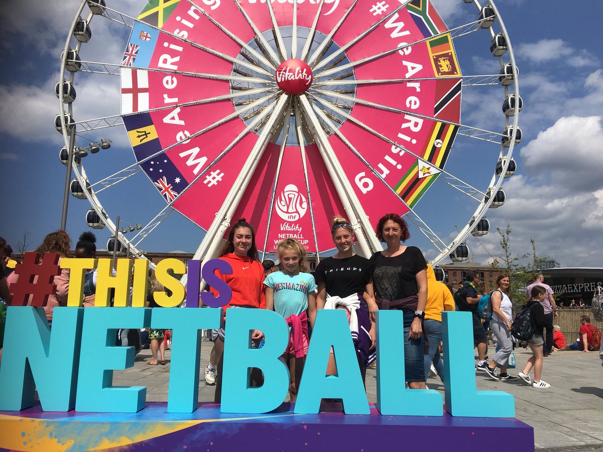 icpeacock75's tweet photo. #THISISNETBALL #LiverpoolRocks #RosesRule https://t.co/tdDZT5zv9s