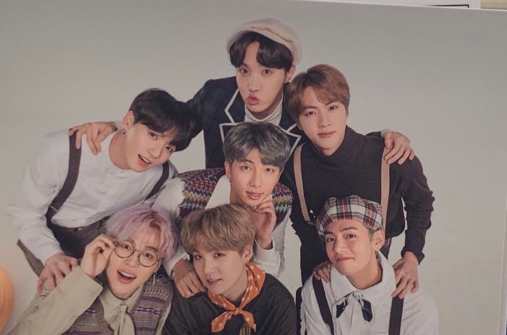 nunaV93's tweet image. Good night my lovely angels.. 🥰💜🤟#foreverARMY #foreverBTS #MTVHottest #BTS @BTS_twt