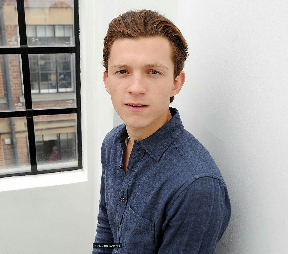Tom Holland Thailand tweet media