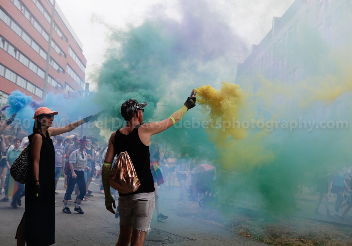 MichaelDebets's tweet photo. 20 July 2019 Impressions from #frankfurtpride / Eindrücke von der Christopher Street Day Parade in #Frankfurt. More pictures at / Mehr Bilder bei https://t.co/6xzExxEMyp #lgbtiqpride #csdfrankfurt https://t.co/XRAEEog519