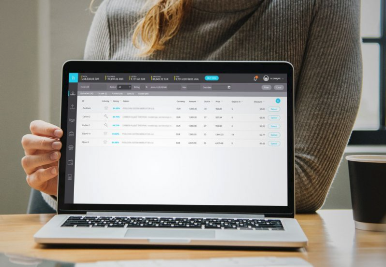 Oliver314159265's tweet photo. Did you know about this website that @Hiveterminal created to help Slovenian #SMEs learn more about #factoring? ๐
https://t.co/ep7MqphW9S
They can also learn roughly how much they'd get for selling their unpaid invoices here! ๐ฐ
https://t.co/RaCaC8lqu6
$HVN #P2P #Marketing https://t.co/LmeqeH7xBM