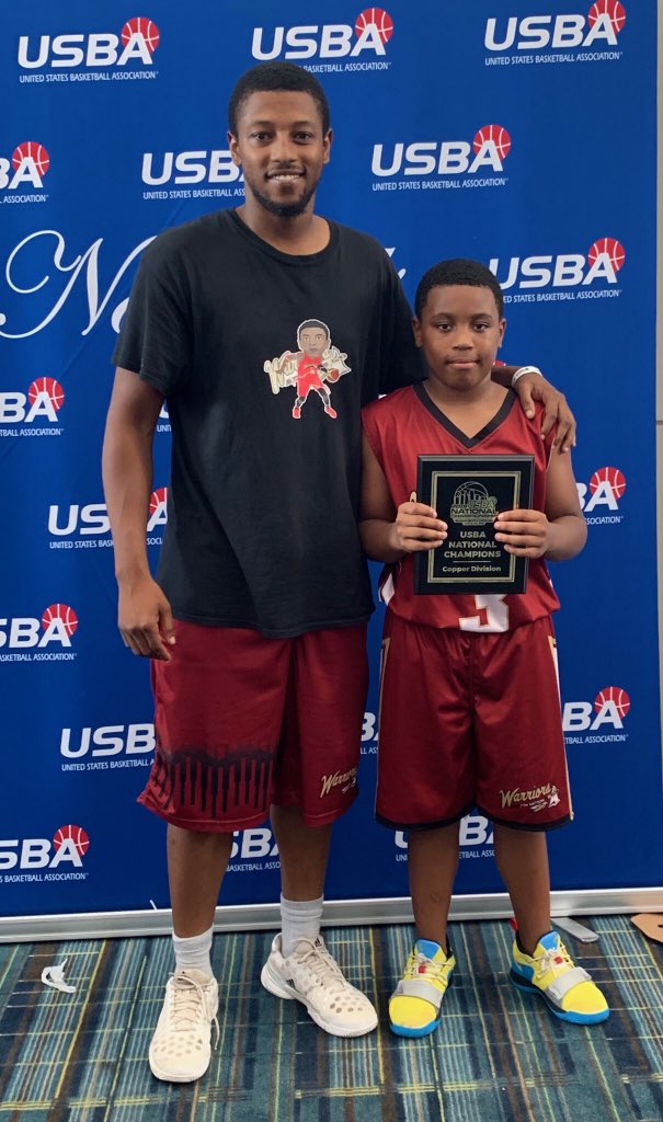 nation_7th's tweet photo. 3 zips in one photo. God is good. 2027 G Zarion Hobbs #usbanationals @mvp_zh3 @3_tanisha @9B1H0BBS https://t.co/Njm1EXYpTB