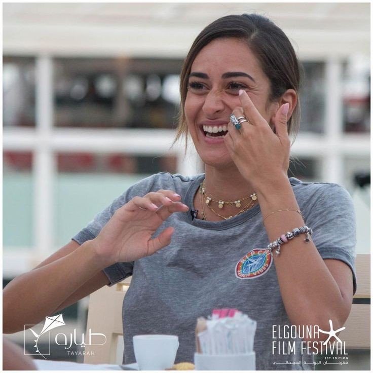Bllury's tweet photo. Amina khalil ♥ https://t.co/ZaMahCn6Bc