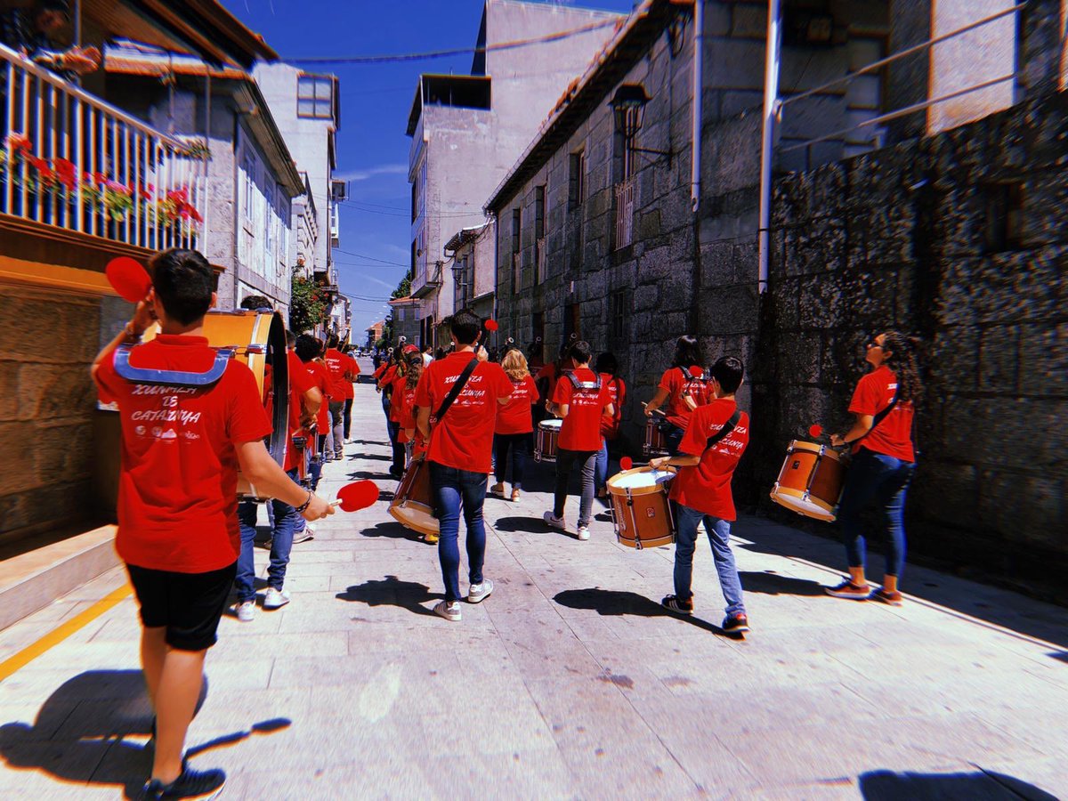 V Festival Internacional de Bandas de Gaitas "Vila de Xinzo"