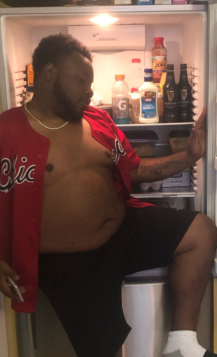 skitbros1's tweet photo. What it feels like in ny on  #NationalIceCreamDay https://t.co/SVSONzVCOk