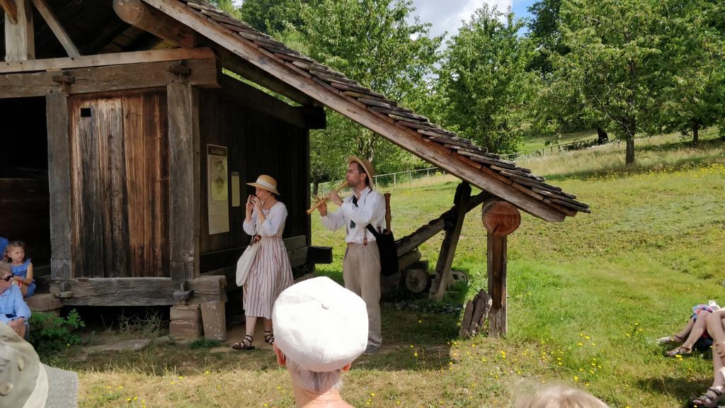 MusiqueetMmoire's tweet photo. Ce matin, à l'Eco-musee de #Fougerolles,
"Les Oiseaux et nous
Musique, patrimoine et (bio) diversité".

Un parcours singulier et réjouissant, volontairement "déconnecté" pour profiter de l'instant !
Par l'ensemble Artifices https://t.co/s2IKUCxIWB