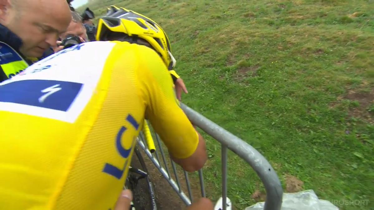 #TDF2019 - Said what you want but this picture is very human and intense.
