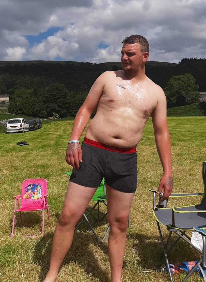 Don't hate the player. Get me on <a href="/LoveIsland/">Love Island</a> #realman #Loveisalnd #flysroundshit