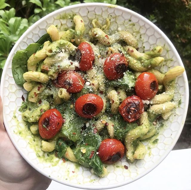 Charizard wuz here. 🔥 [📷: emma_eatz]