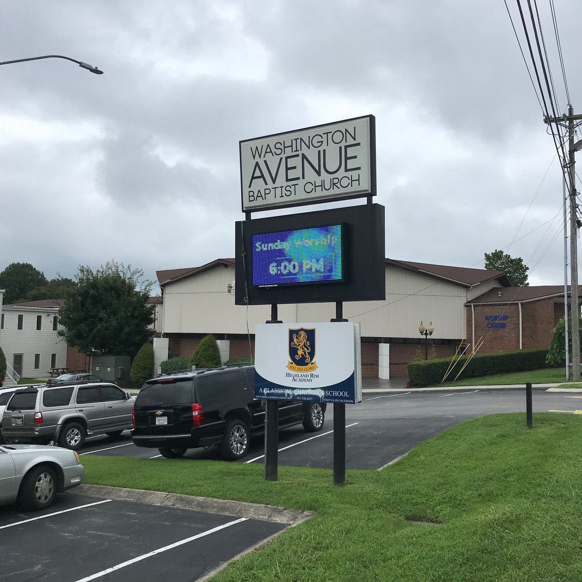 GMcCoy12's tweet photo. Excited to be at Washington Ave BC in Cookeville today. Pastor Mark Gaw and his people are great friends of ⁦@TBCH⁩ providing foster care office space for us! https://t.co/9xhyhpPv7s