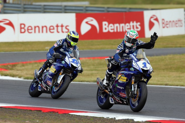 Snetterton BSB: Dominant Supersport win as Kennedy stretches series lead
bikesportnews.com/news/news-deta…