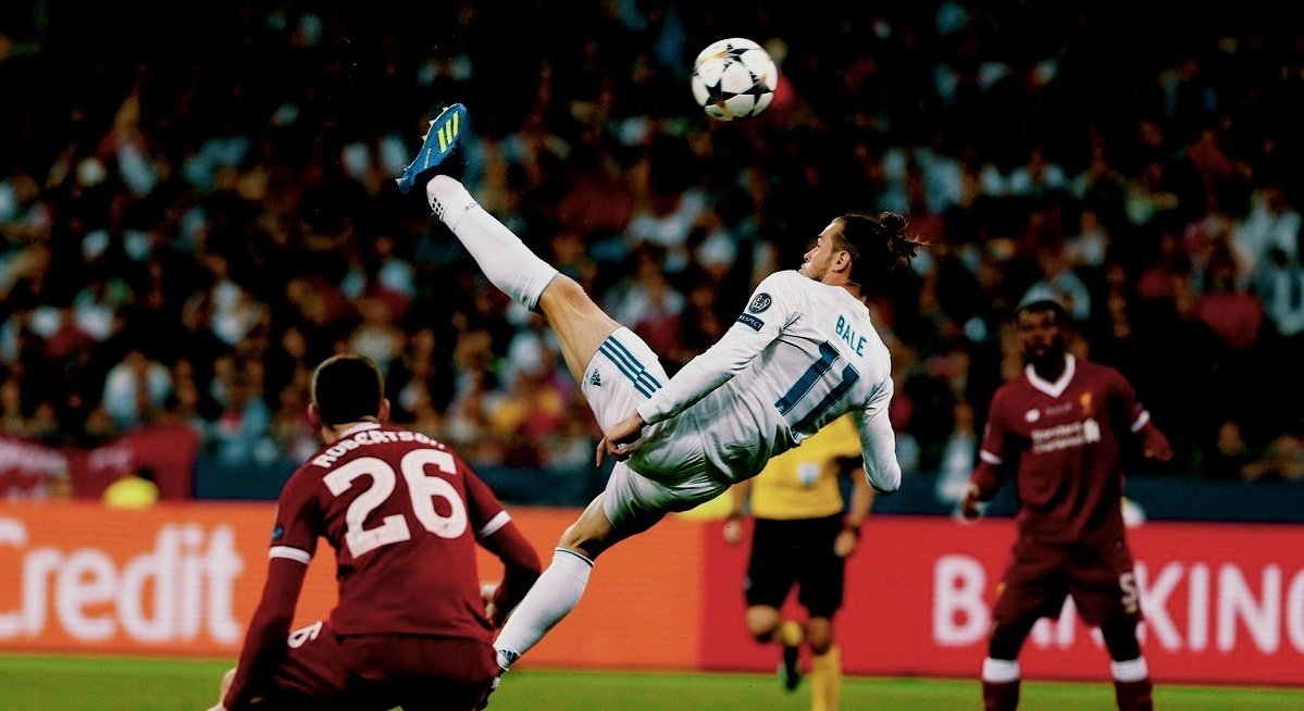 realmadridindo1's tweet photo. Gracias @GarethBale11. https://t.co/H579IXAl28