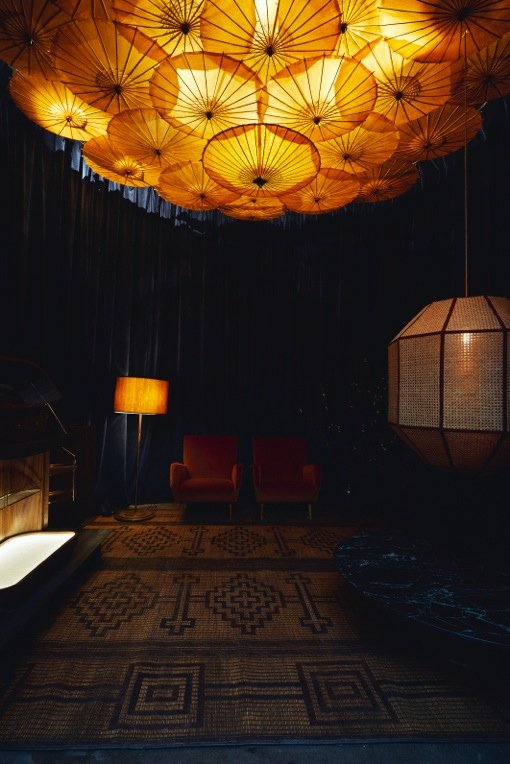 EW_agency's tweet photo. By @paulbarbera for @vogueliving

Design duo David Lopez-Quincoces and Fanny Bauer Grung unveiled a preview display room for the new The Sister Hotel in Milan today.  Located in the same 16th century former monastery, the hotel is set to open this September. 

@sixgallery https://t.co/E1IHDjswcU