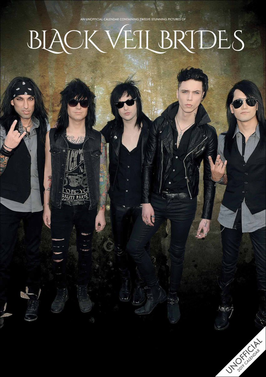 BVB_World_Army's tweet image. BVB with or without makeup - YES!
#BlackVeilBrides #AndyBiersack