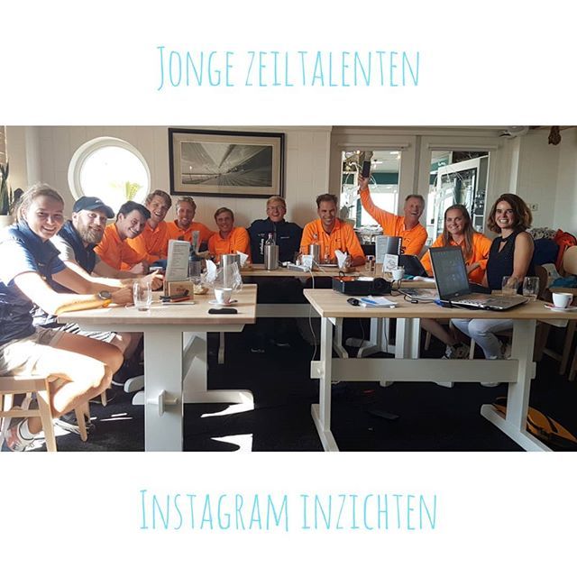 Esther Vree | Your Social Eye tweet media