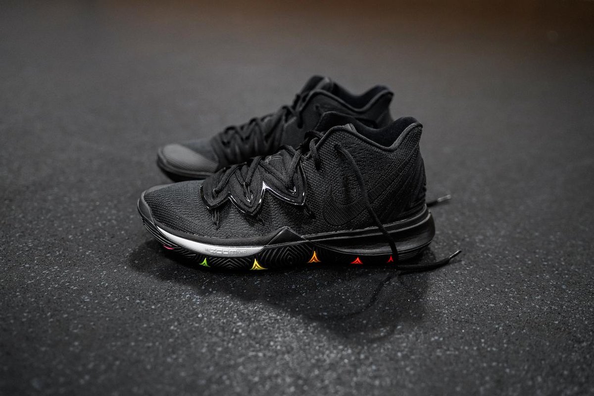 Zapatillas Kyrie 5 Friends Zapatillas Nike en Mercado Libre