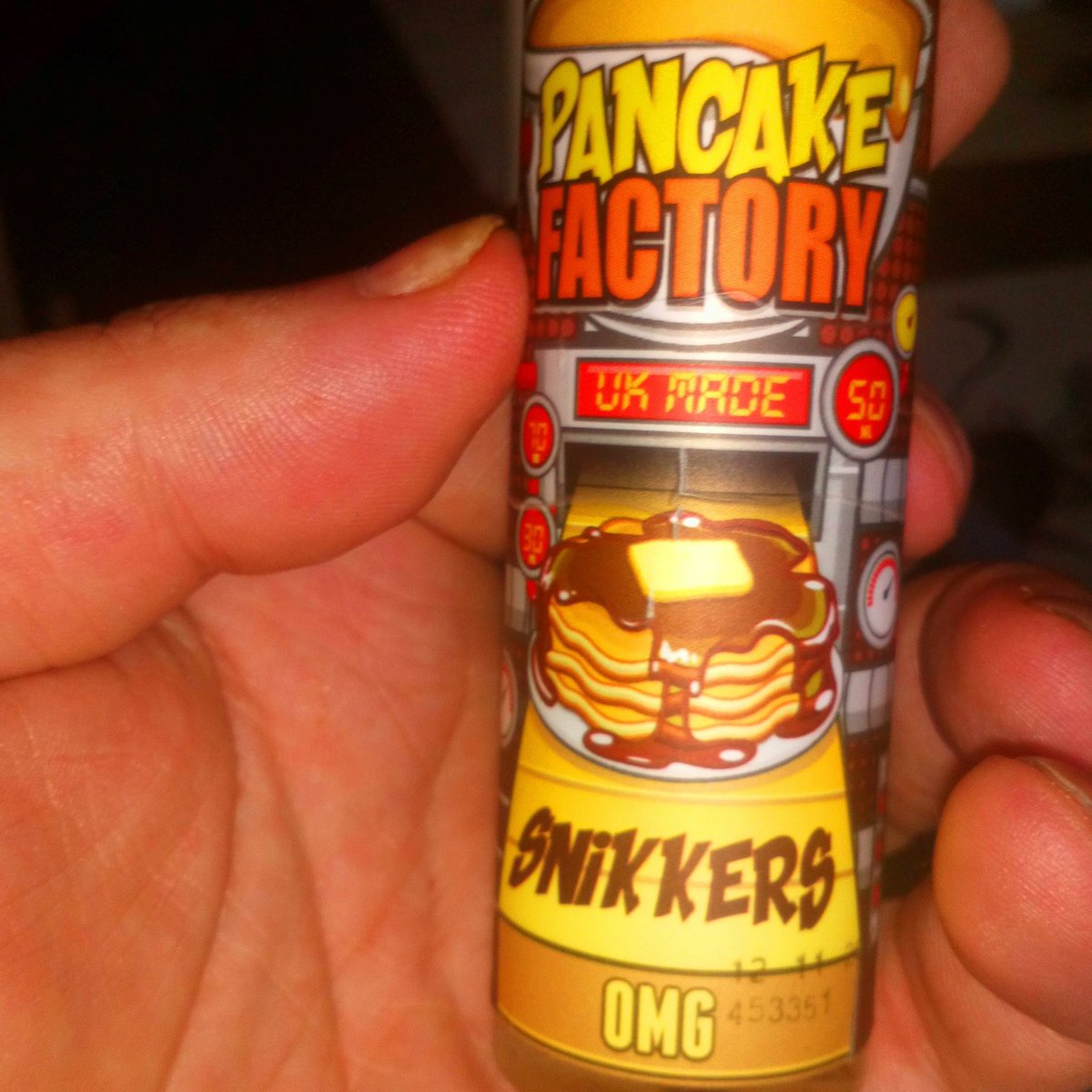 ivcr38's tweet photo. I love dis juice i have a review on vape-tube and YouTube please subscribe to me #happyvape @thevapinggoat @TheDevilVaper @VapingWithVic @big_dripper @TheVapingGoat @nwvalleyvapours @SoulOhm @littlebrovapes @jayvapereviews @lisajoscriv @redfoxvapes @FlatCapVaper https://t.co/T4XBPyN9UU