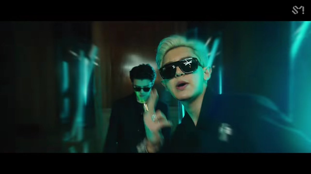 SC_ysk21's tweet photo. Necesito esta parte con una canción de Wisin y Yandel nada más pa' reírme un rato, evisenme si lo hacen 😂

#WhatALifeWithSeChan @weareoneEXO https://t.co/bzr0oceAu4