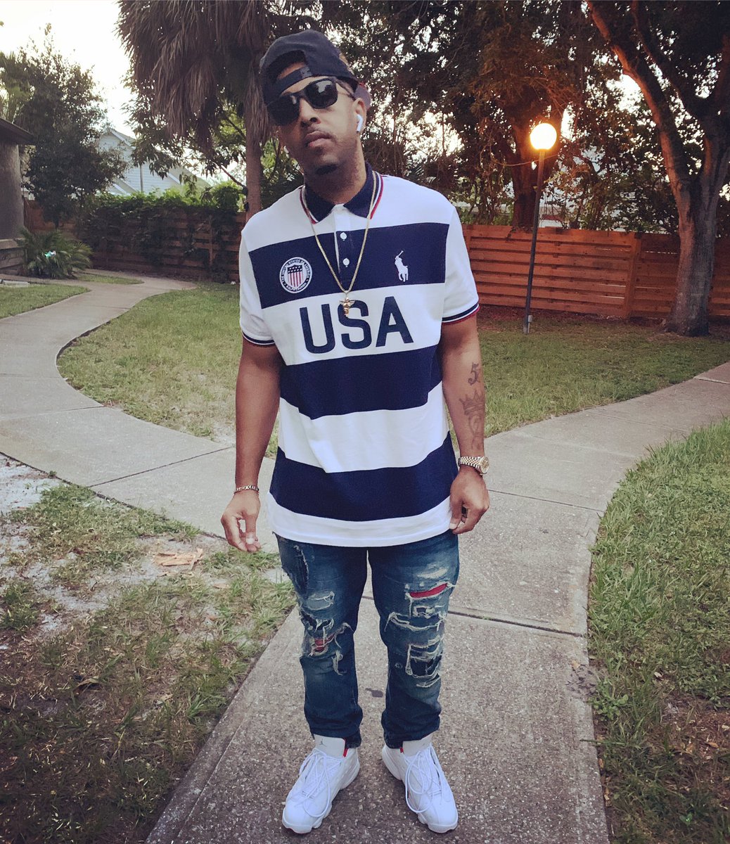 ashleylovechild's tweet photo. 10 toes deep!! I wish you can feel this level of humility and respect. #BlessUniversity #OUVRecords #OneUnitedVoiceRecords #SplashSkywalker @ralphlauren from Top 2 Toe #AshleyLovechild https://t.co/jGlpngMnpJ