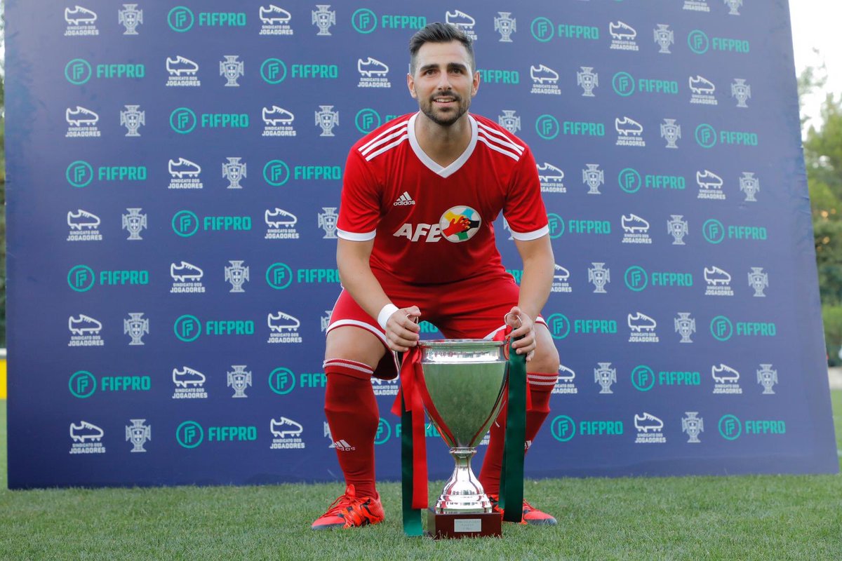 fran_fernandezz's tweet photo. Campeones del #FIFProTournament en Lisboa con @afefutbol, seguimos sumando experiencias 🇪🇸💪🏻⚽️ https://t.co/p4ushKuYzl