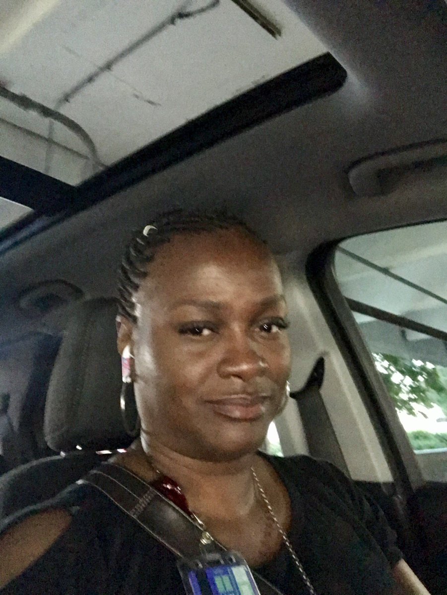 bigsisv28's tweet photo. #BrownSkinGirlChallenge https://t.co/lxITeC6UH6