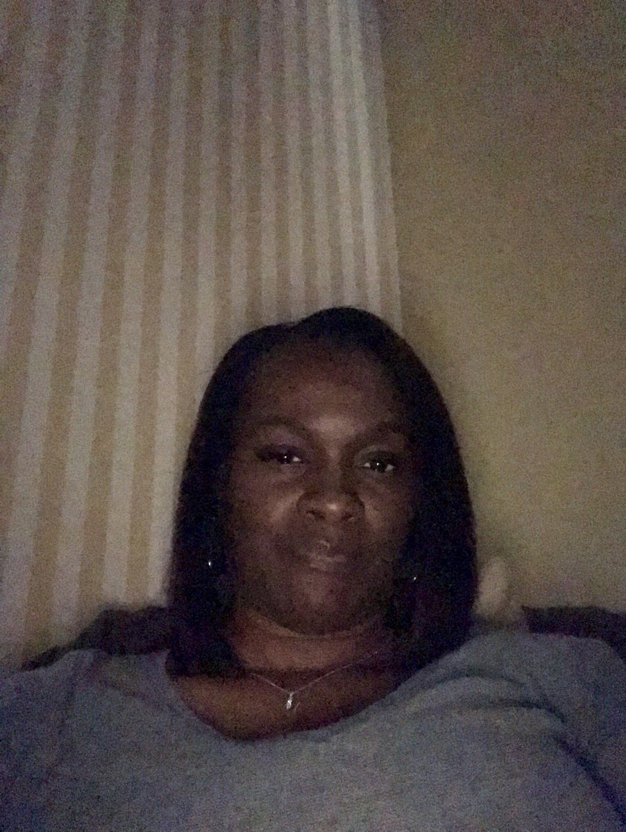 bigsisv28's tweet photo. #BrownSkinGirlChallenge https://t.co/lxITeC6UH6