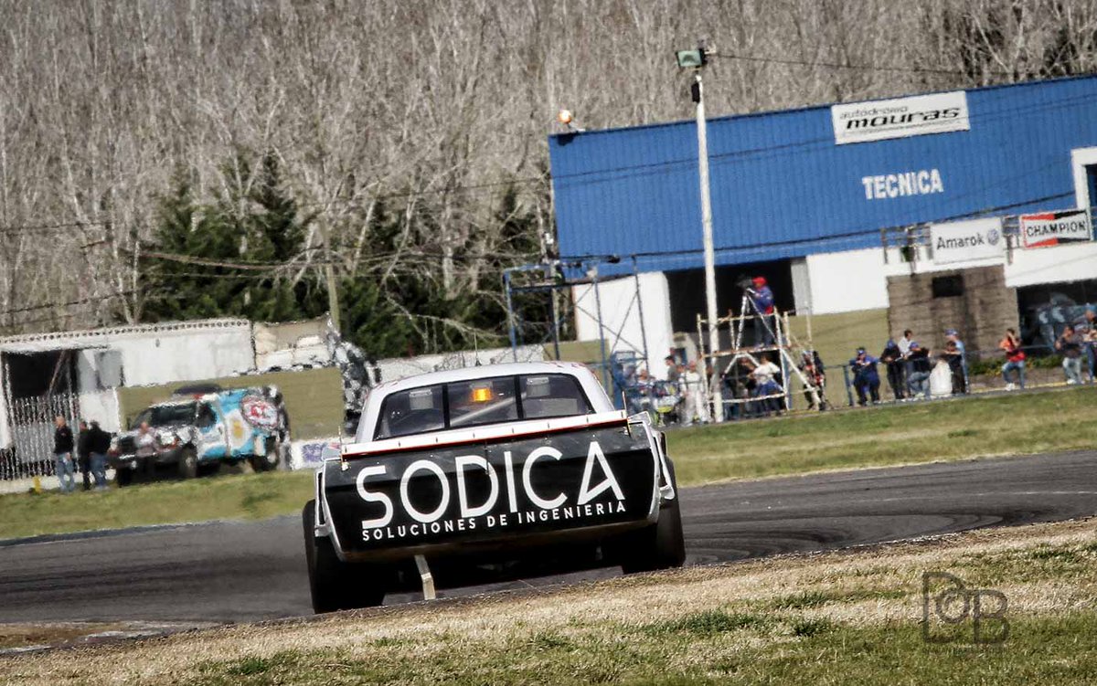 TanitoSalerno's tweet photo. #TCMouras Postales de hoy en @actcargentina con @escuderiafe, by @DamianBarisch. https://t.co/YKpBhfuVwH