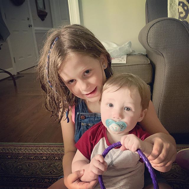 the_j_howard's tweet photo. Cousins https://t.co/yuqCBYkhwa https://t.co/76NEI8FQ8Y
