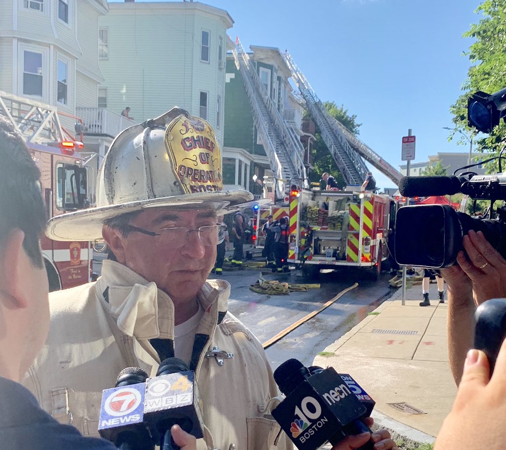 Boston Fire Dept. tweet media