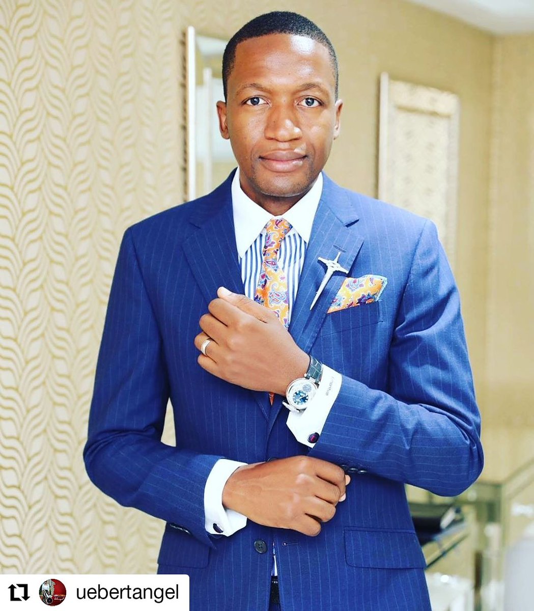 JuniasJunior1's tweet photo. He is the God father of the prophetic movement. He run the biggest mafia in the prophetic. You want to deal in the prophetic, you submit.@UebertAngel https://t.co/EpdXN1ZXms
