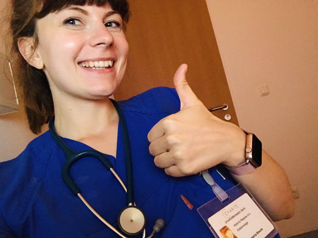 friendocrino's tweet photo. Paediatrics #oncall night with #DIYAPS and 💯 percent #TimeInRange. ☕️🏃‍♀️💒📞#WeAreNotWaiting  #OmniPodLoop #T1DLooksLikeMe https://t.co/VkUwzCJIPD