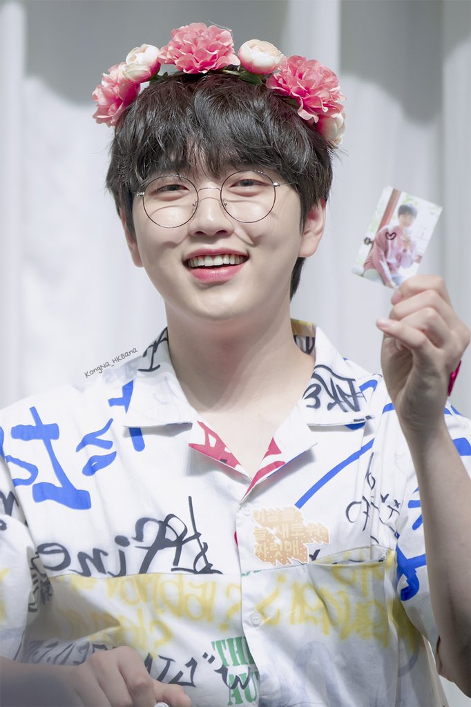 KongNa_HKBana's tweet photo. 💛190720 산들 <날씨 좋은 날> Apple Music 팬사인회💛

귀여운 산들~🥰 Cute Sandeul~

#B1A4 #Sandeul #燦多 #산들 #삼돌 #비원에이포 #サンドゥル https://t.co/kShdC2aV1o