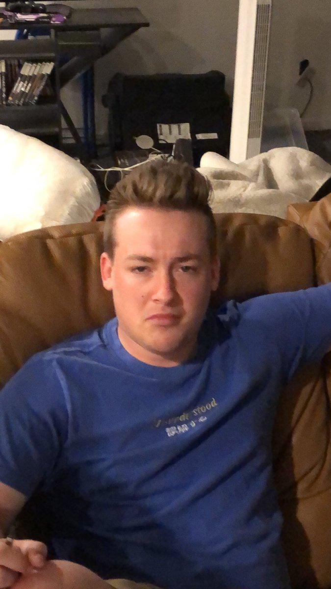 bales8711's tweet photo. you aint slick @PeppersTyler11 https://t.co/JUtVGHd7D0