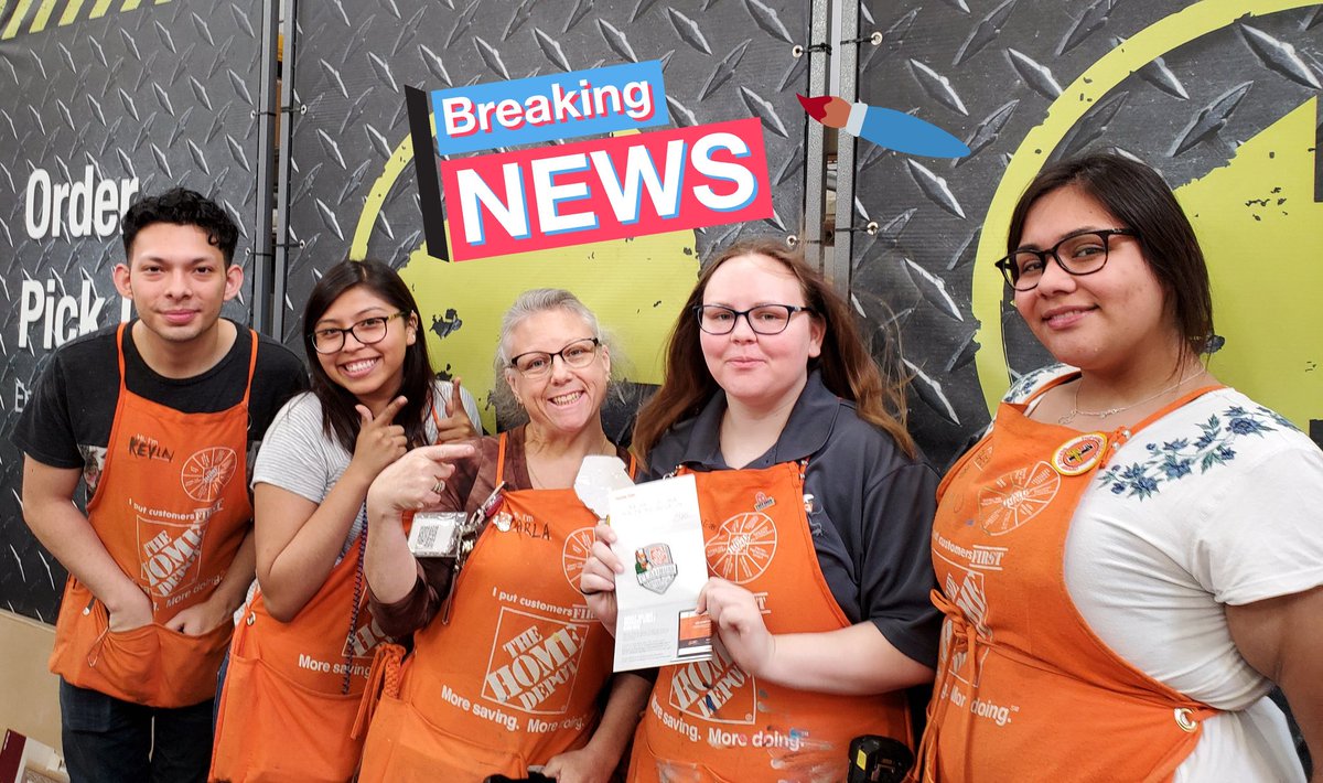 costello_darla's tweet photo. #507 Cheyenne of D24 Paint is celebrating receiving her Platinum Badge!!!! She is a great associate that can flex and fill where needed in several areas of the store. What a great way to be recognized for living our values, delivering awsome customer service
 THANK YOU. https://t.co/VvepSv0PZU