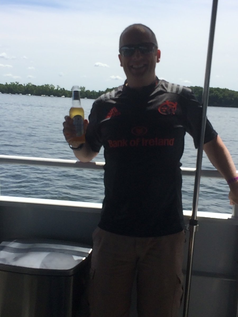 ⁦<a href="/SimonZebo/">Simon Zebo</a>⁩ ⁦<a href="/ShaneLowryGolf/">Shane Lowry</a>⁩ celebrating with you on Lake Minnetonka 🏆🏌️‍♂️