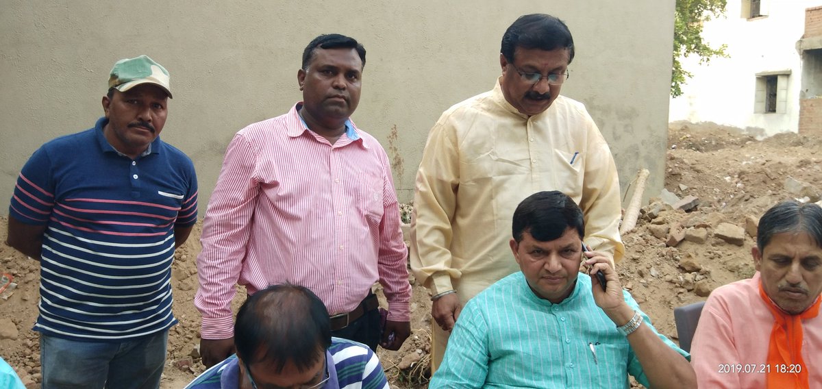 BhadreshBJP1's tweet photo. #BJP_Sabarmat_Vidhansabhai #Ranip_Ward #Maganpura_Shaktikendra #Booth132 માં #Sangatha_Parv_2019 અંતર્ગત #Sadasyata_Abhiyan
ભારતીય જનતા પાર્ટીનાં વિશાળ સદસ્યતા અભિયાનમાં જોડાવા માટે ડાયલ કરો 8980808080.
#BJPMembership
#Vistarak https://t.co/riDhGEivFY