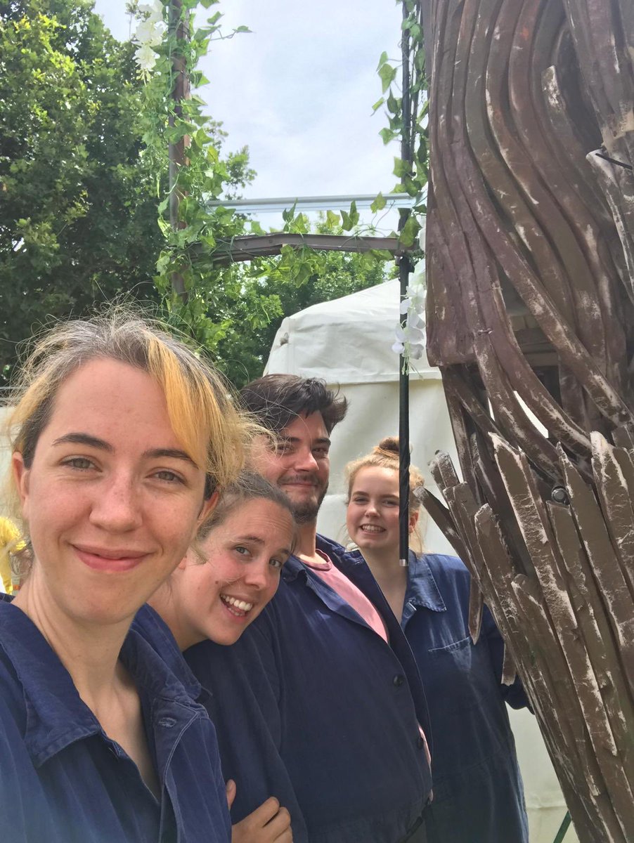 smokingapplesth's tweet photo. Another glorious jam packed weekend for Team SA! One team at #TilburyCarnival with the lovely @Kinetika and another @ashfordcreate with #Arbor and @ApplauseTouring Great to catch up with the brilliant @SameSkyBTN and see their beautiful work too! #rollonnextweekend #SASummer https://t.co/bTJjmBUutj