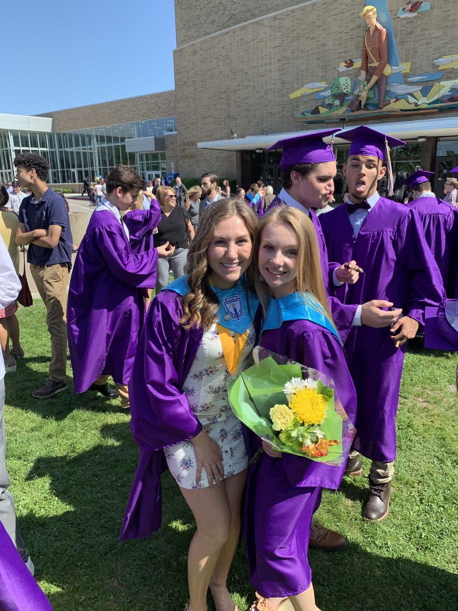 moormanjill's tweet photo. happy birthday ally bae!! hope today is as fun-loving as you are 😝 going to miss you lots next year, luv ya long time 💗🎈💘💟 https://t.co/aHySMK0H4O