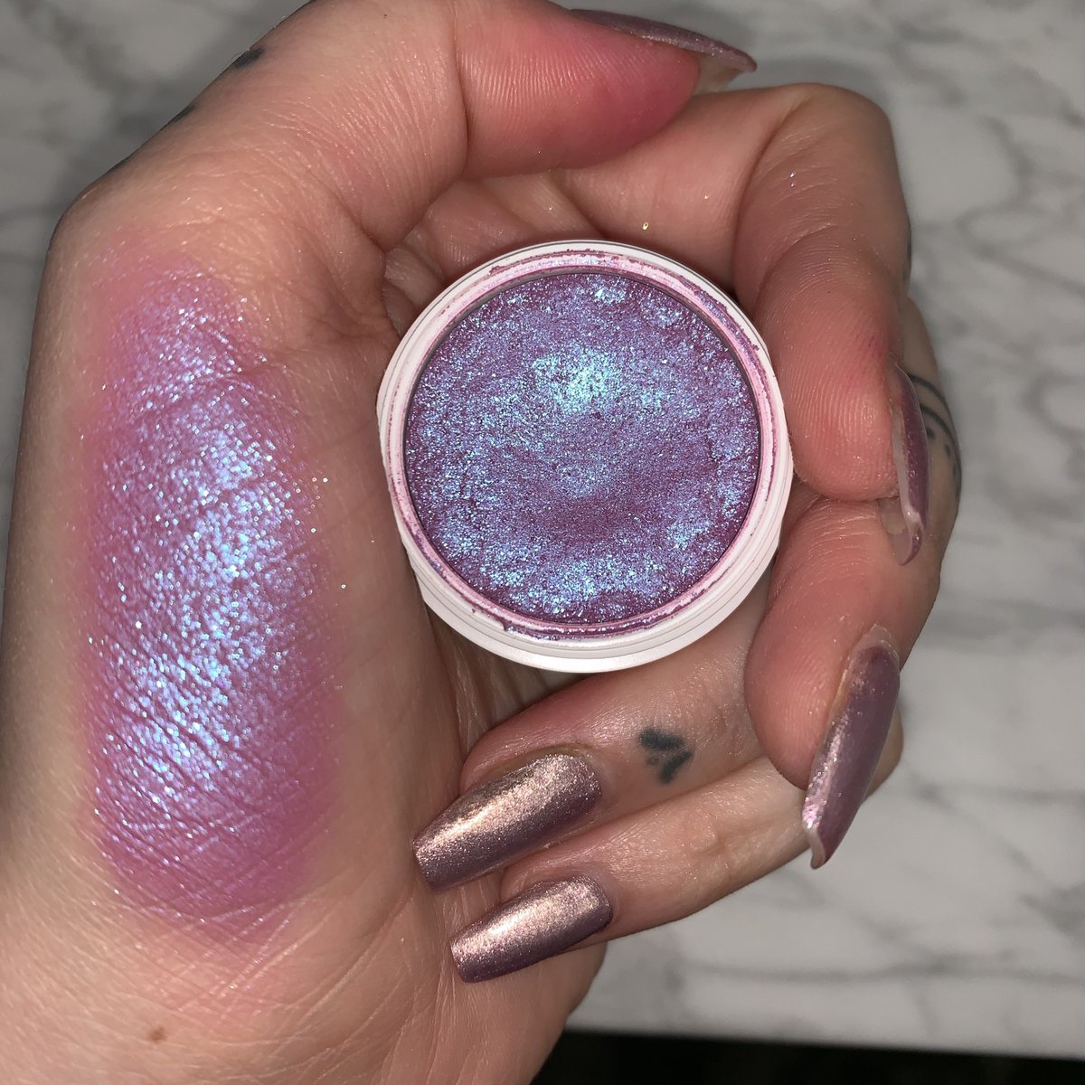 ColourPopCo's tweet photo. RIPPLE 😈 https://t.co/W3DLFq0tfA