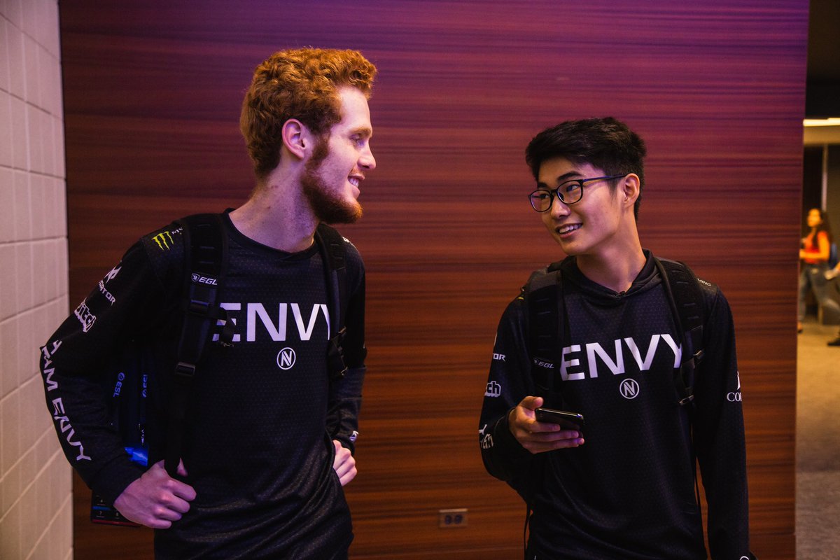 Predator_USA's tweet image. We wish someone looked at us the way @s0mcs and @Envy_Sonic look at each other. Tag your squad! #EnvyXPredator #IEMChicago2019