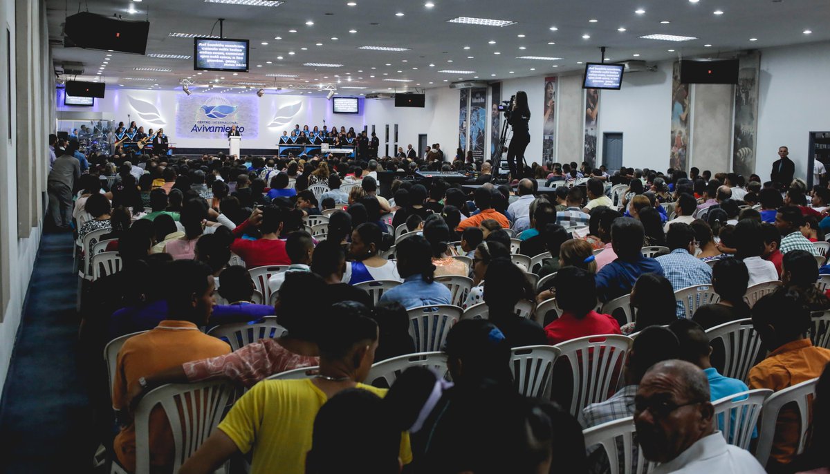 DiariodeGuayana's tweet photo. Ciudad Guayana fue sede la segunda Cumbre Nacional de pastores y ministros #EDG https://t.co/ebFRnWhrdD https://t.co/A4dUGV89k5