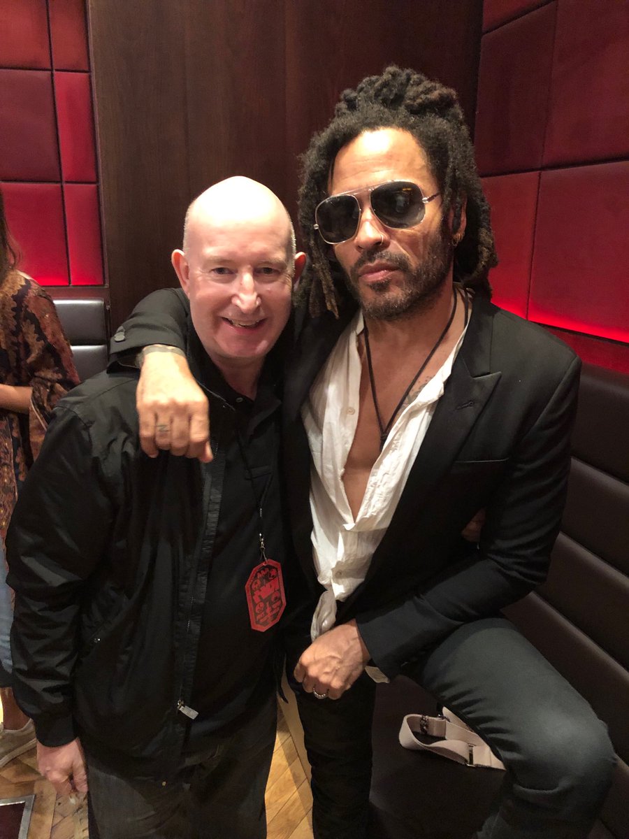 Gapmodels's tweet image. Great to meet up with iconic Rock Singer Lenny Kravitz Back Stage London 02 at The Kiss Concert