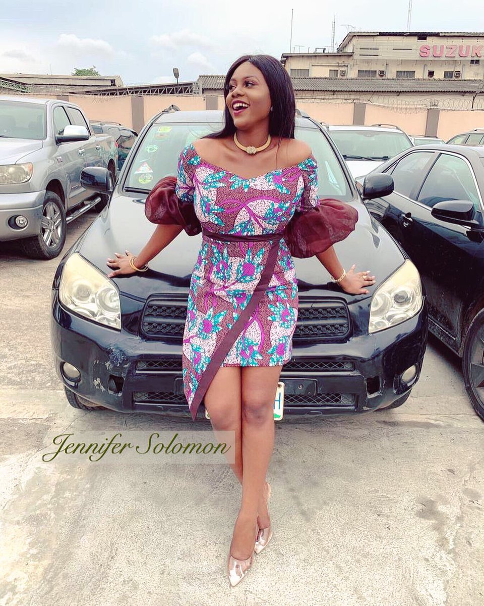 J_solofficialNG's tweet photo. Our beautiful Client OYIN .. 
#JenniferSolomon #JS #JustSpectacular #Fashion #Style #Asoebi #Owambe https://t.co/tl3fWVYGQc