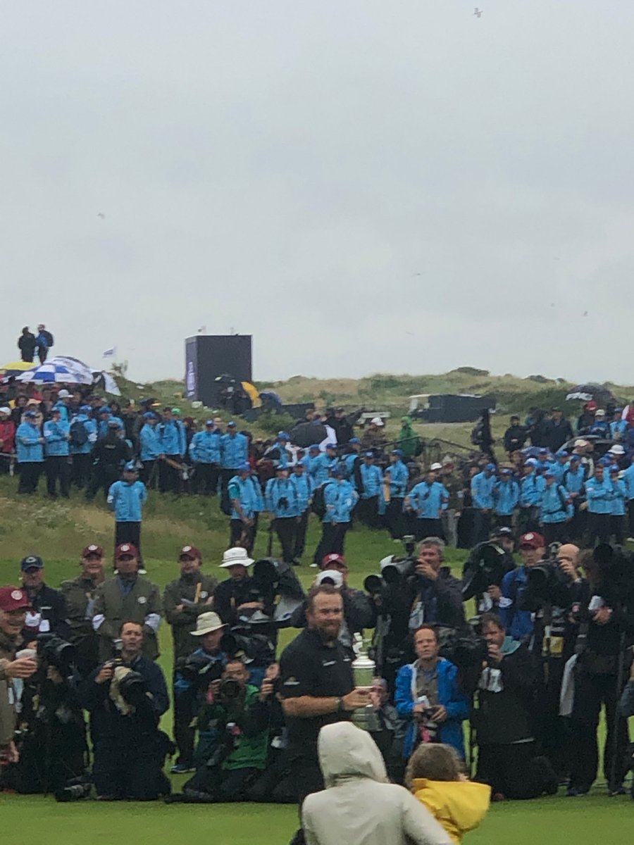 padraig_h's tweet photo. I wonder will Iris want to put ladybirds in the claret jug @TheOpen @ShaneLowryGolf https://t.co/wLbcaCOBDw