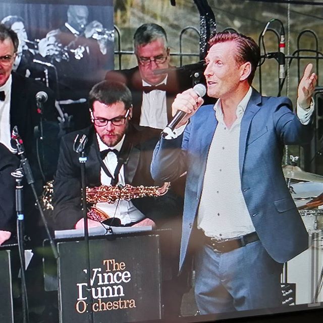 Starting off our Big Band Fever concert is our very own Georg Tormann singing 'Come Fly With Me'

We're catching a fever tonight.
