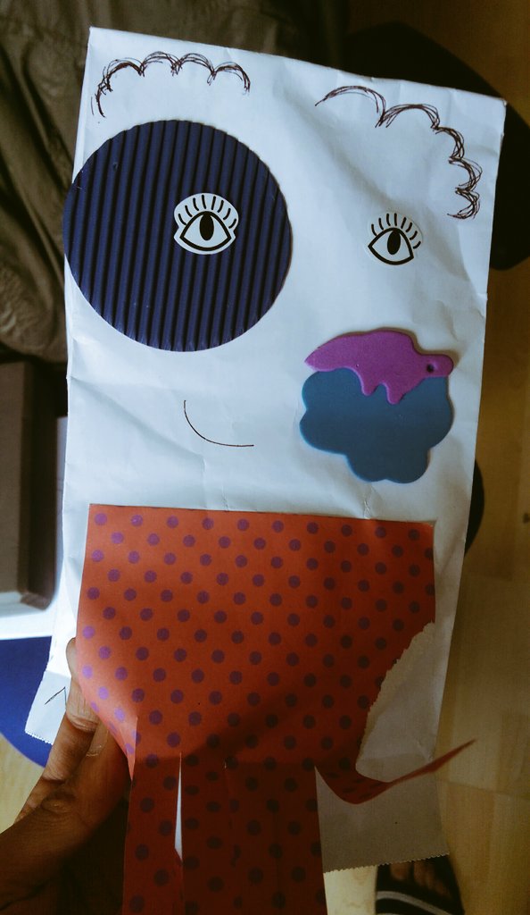 theraremonkey's tweet photo. Recently facilitated making monsters out of bags. Love this idea. Someone taking part, who couldn't have been older than 3, made several different monsters and confidently told me that they're not scared of monsters, which I thought was magic 😊👍 https://t.co/wdU6P5PHti